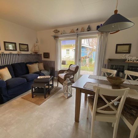 Ferienhaus Mit Sauna Zingst Esterno foto